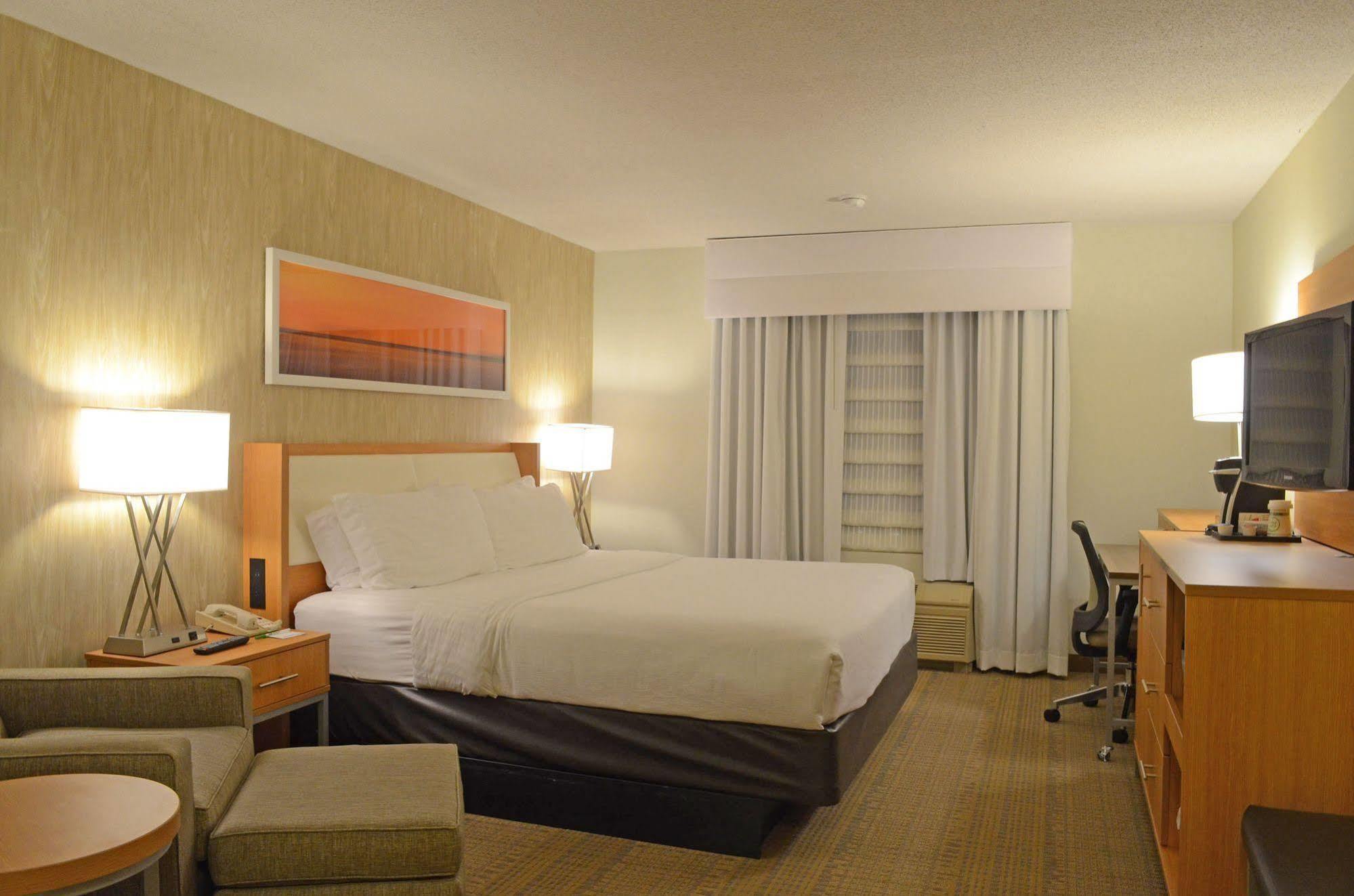 Holiday Inn Little Rock - Presidential Downtown By Ihg Екстериор снимка